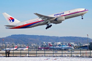 A Malaysia Airways' Boeing 777 like the one that crashed in eastern Ukraine on July 17, 2014. (Photo credit: Aero Icarus from ZÃ �rich, Switzerland)