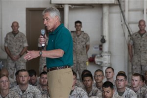 Defense Secretary Chuck Hagel speaks to Marines stationed on Camp Pendleton, Calififornia, Aug. 12, 2014, after returning from a trip to Germany, India and Australia.  (DoD photo by Petty Officer 2nd Class Sean Hurt)