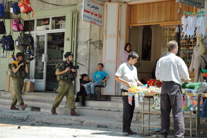 Israeli soldiers in Palstinian city of Hebron, 2004. (Wikimedia)