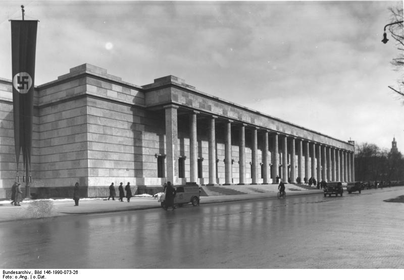 House of German Art in Munich. (Bundesarchiv, CC-BY-SA 3.0, Wikimedia Commons) 