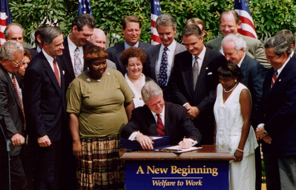 President Bill Clinton signing welfare reform legislation, Aug. 22, 1996. (Wikimedia Commons)