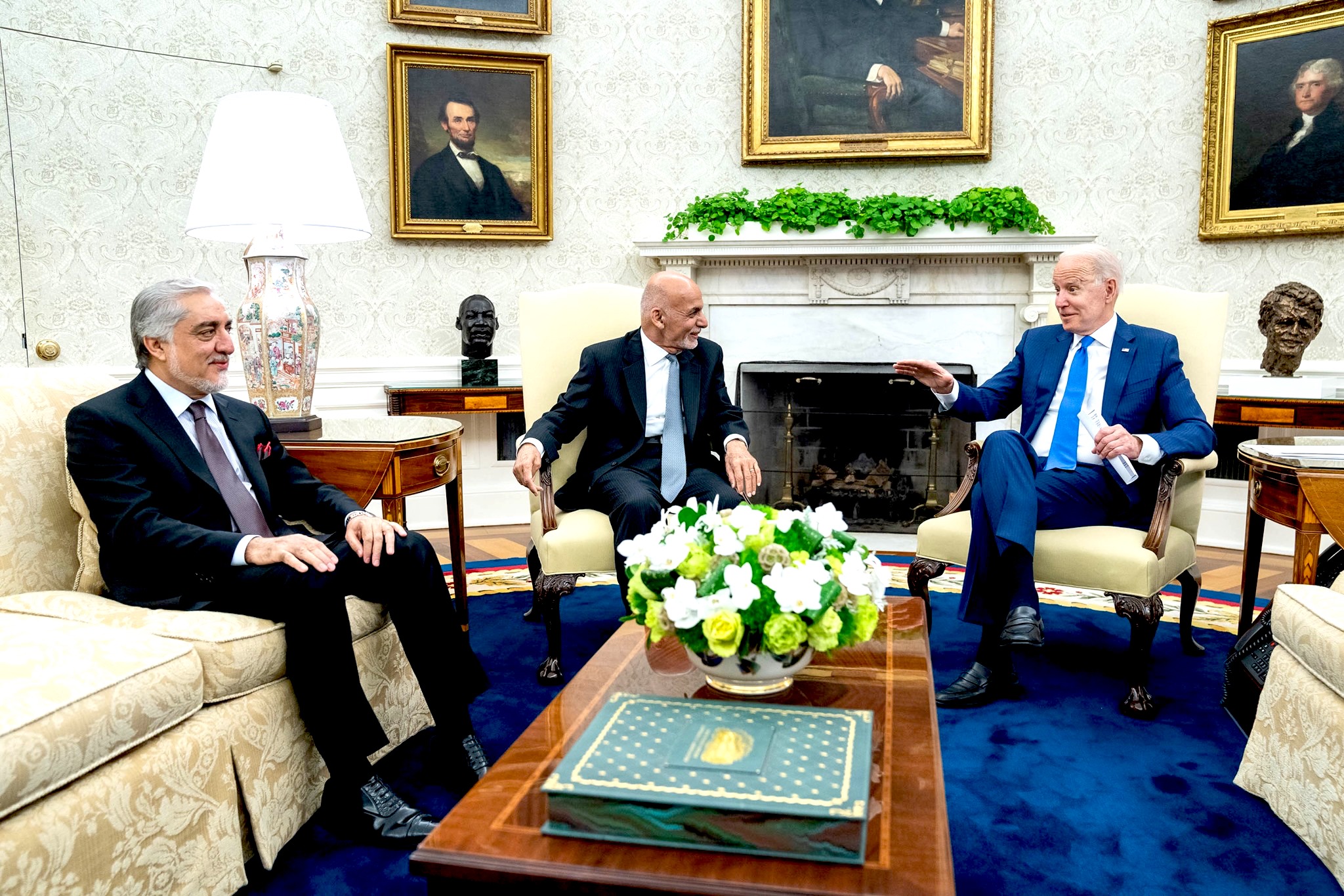 President Joe Biden with President Ashraf Ghani and Chairman Abdullah Abdullah