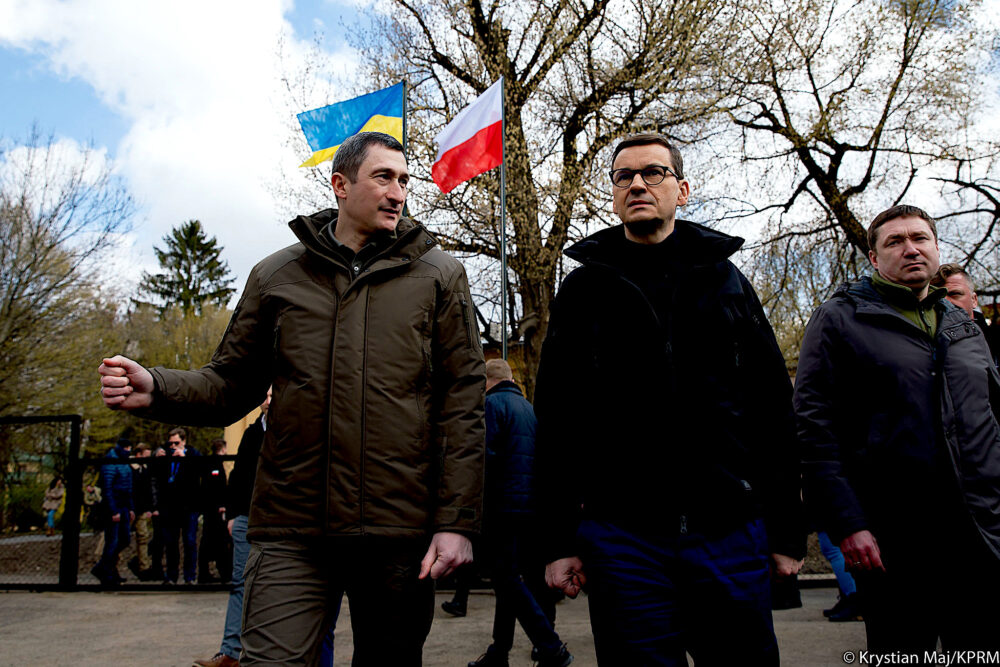 UKRAINE: The Realist Father of Poland’s Hawkish PM – o