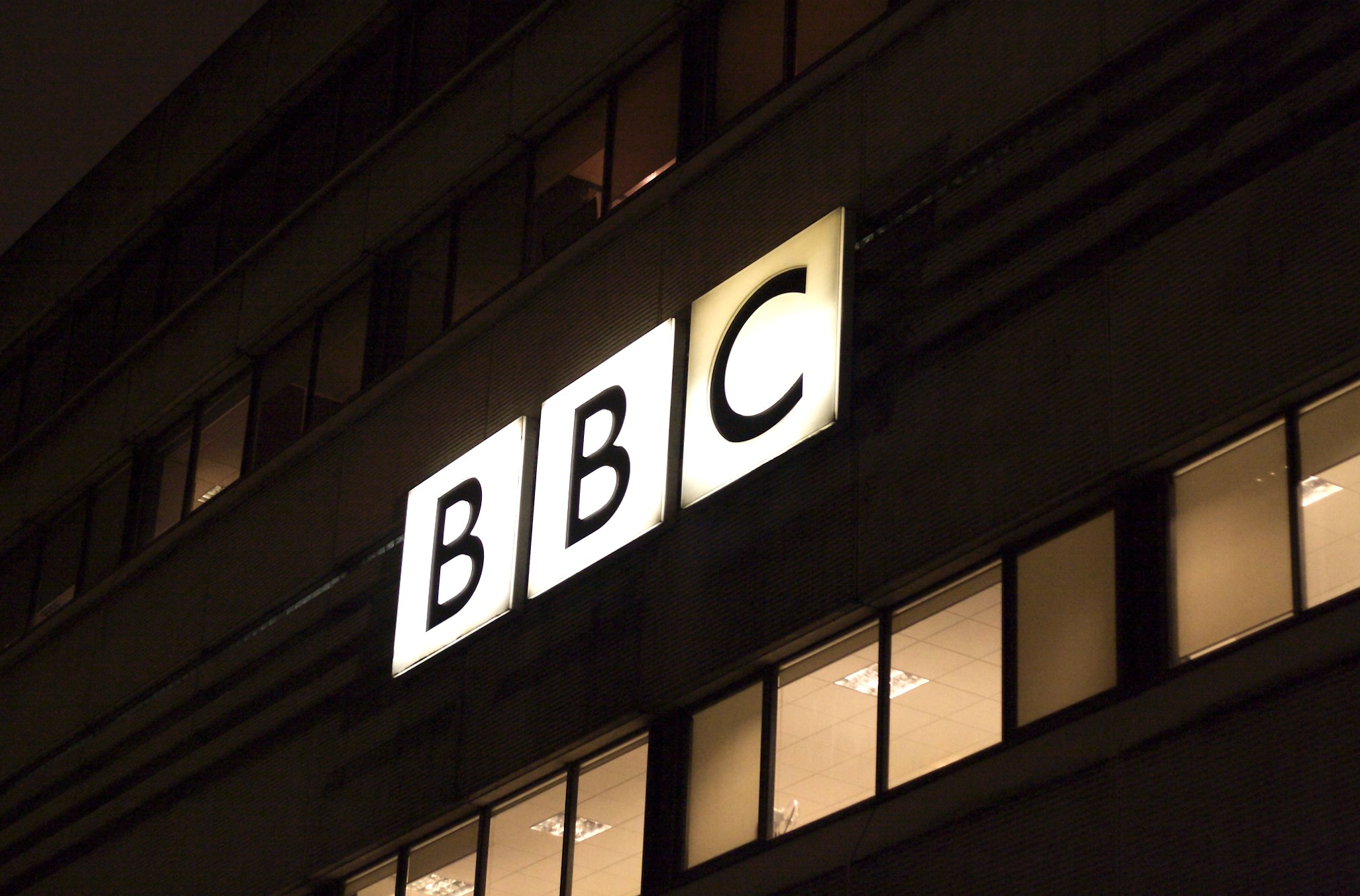 BBC Middle East Editor Collaborated With CIA, Mossad