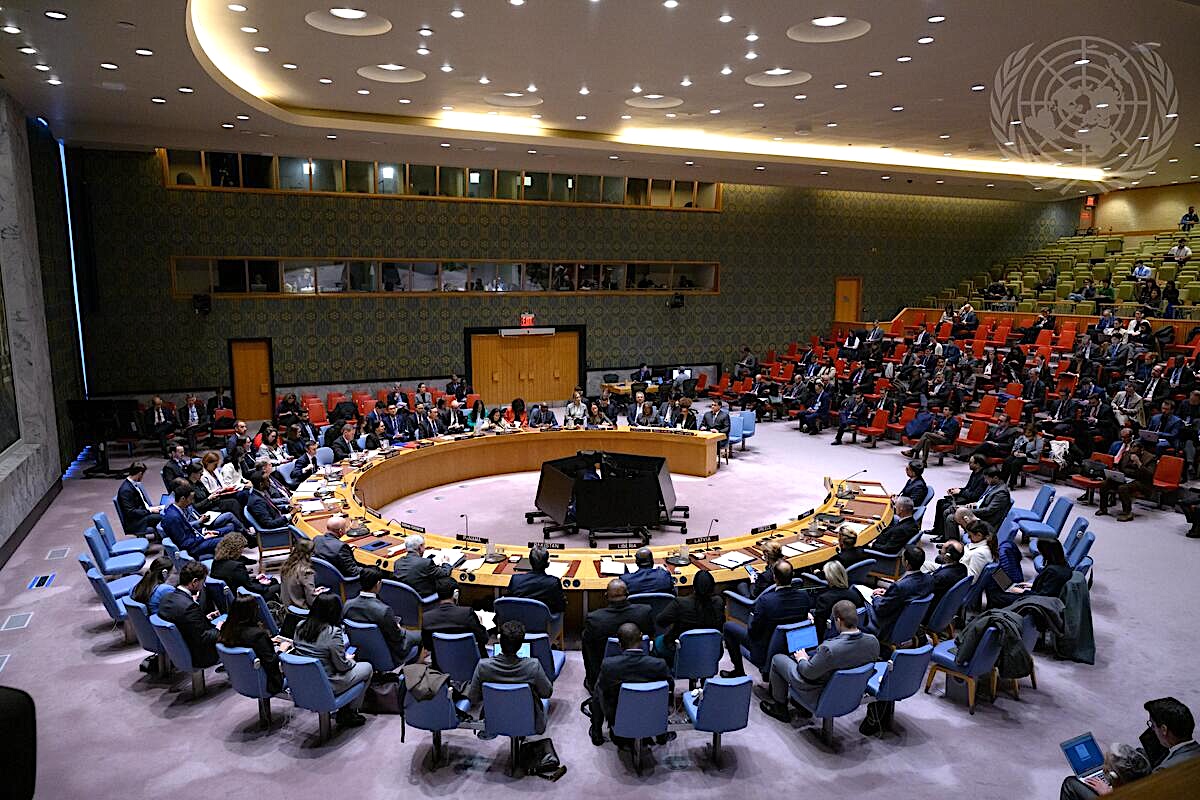 Jeffrey Sachs to UN: No US War on Iran